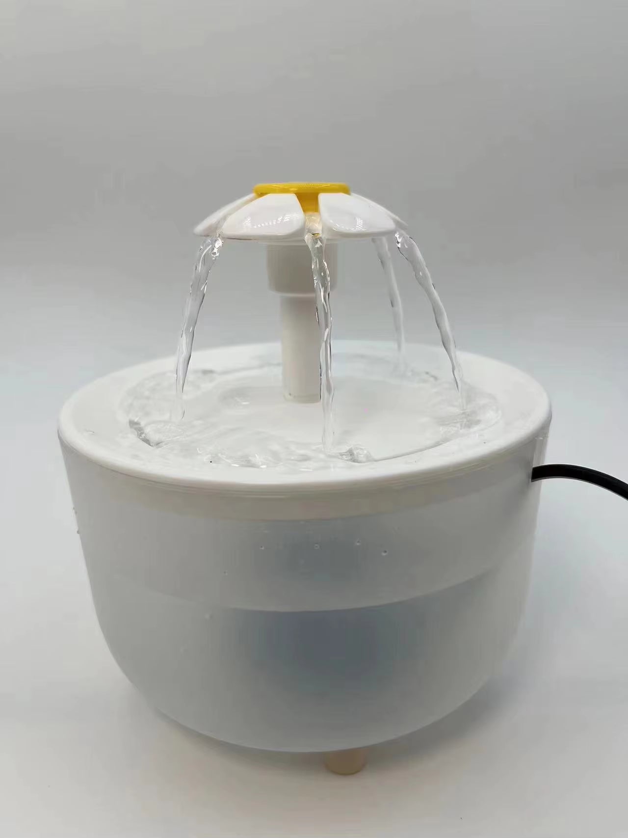 Automatic Pet Water Fountain – 1.2L Cat & Dog Water Dispenser with 3 Flow Modes and Filter